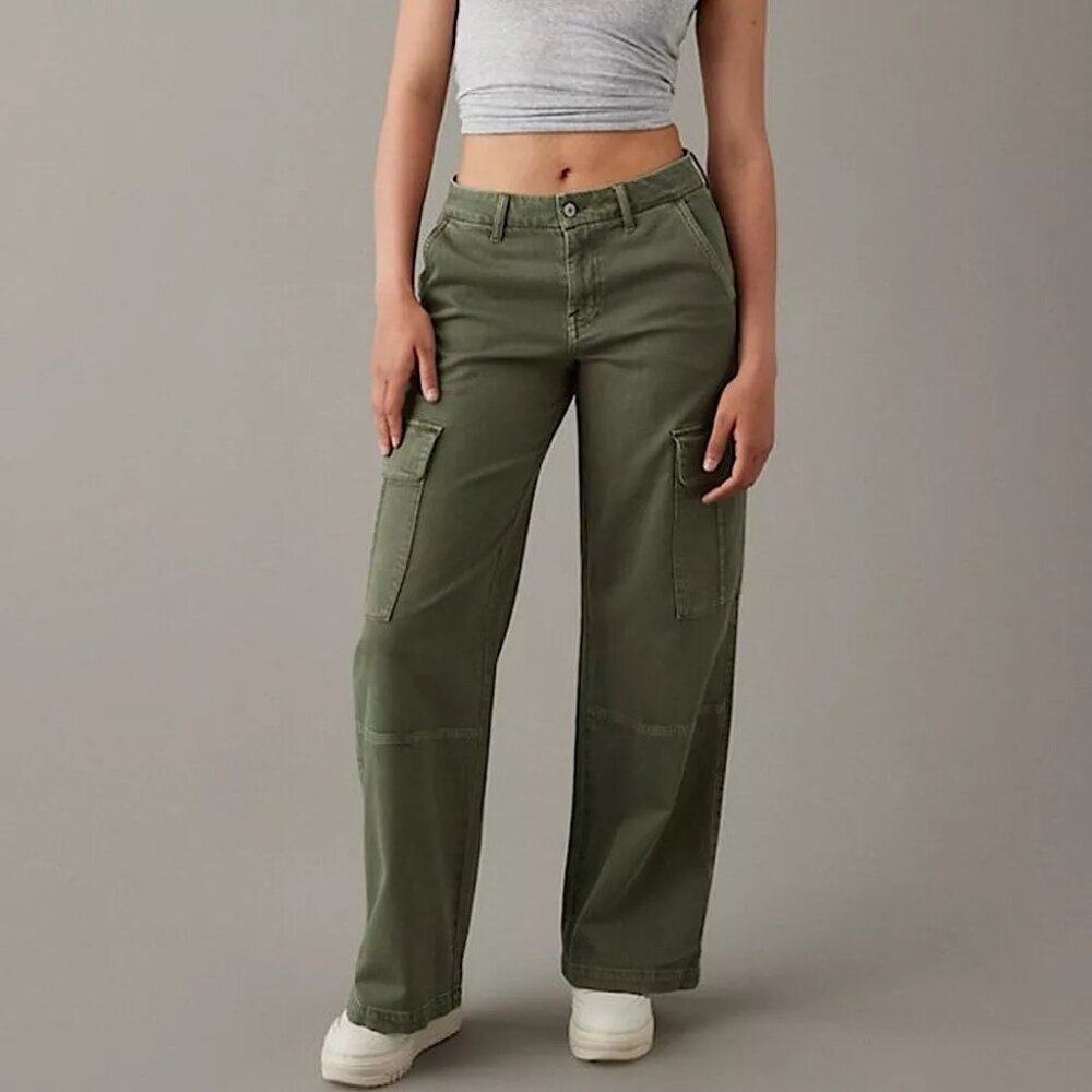American Eagle NWT Cargo Curvy Stretch High-Rise Baggy Wide Leg Army Gre… - Picture 1 of 16
